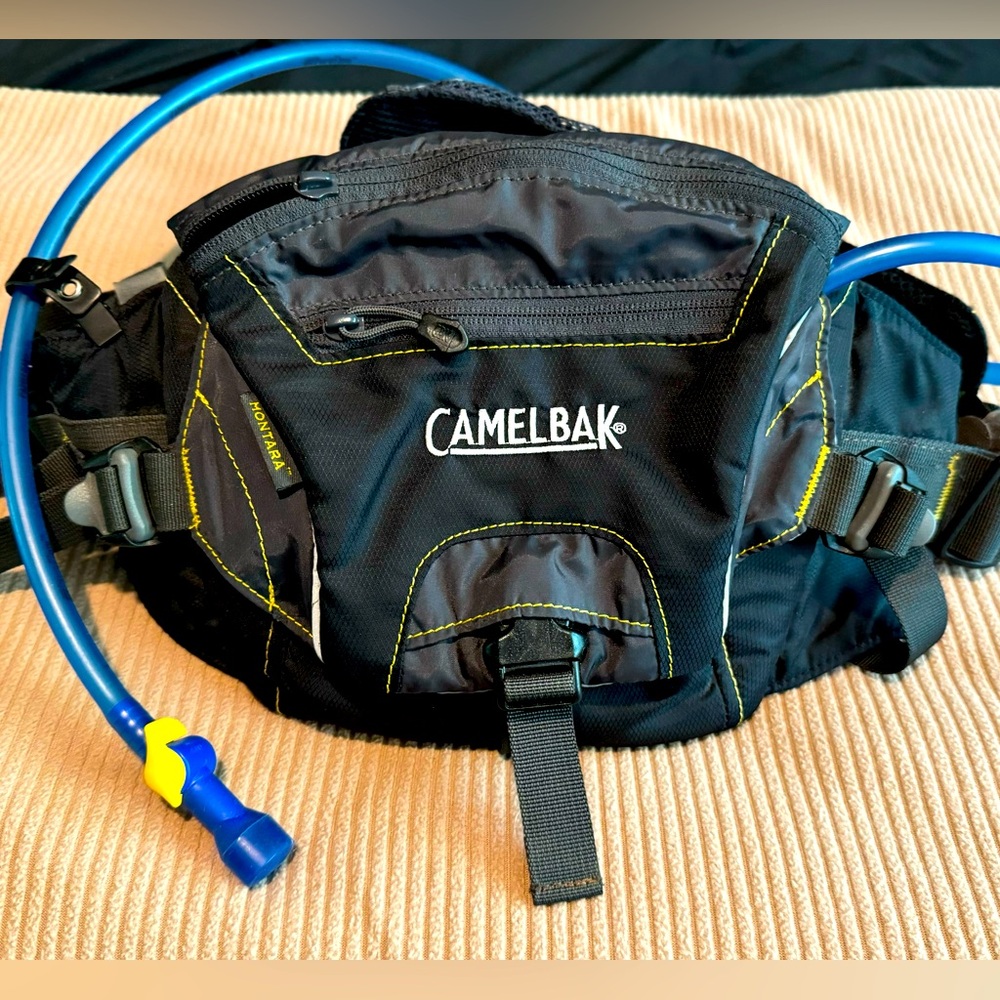 CAMELBAK Montoro